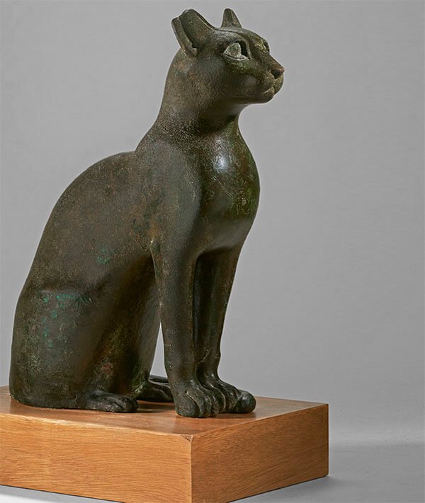 leilao estatua gato bronze